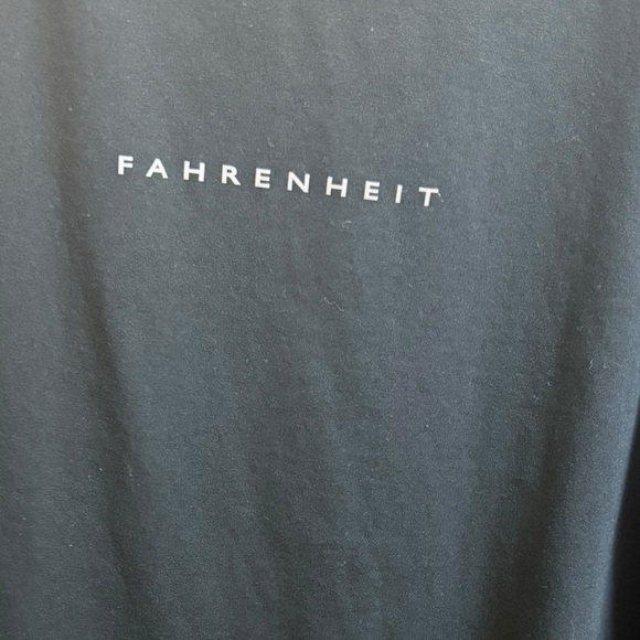 Fahrenheit Basics Black short sleeve T shirt EUC Made in India mens size Large - Picture 2 of 5